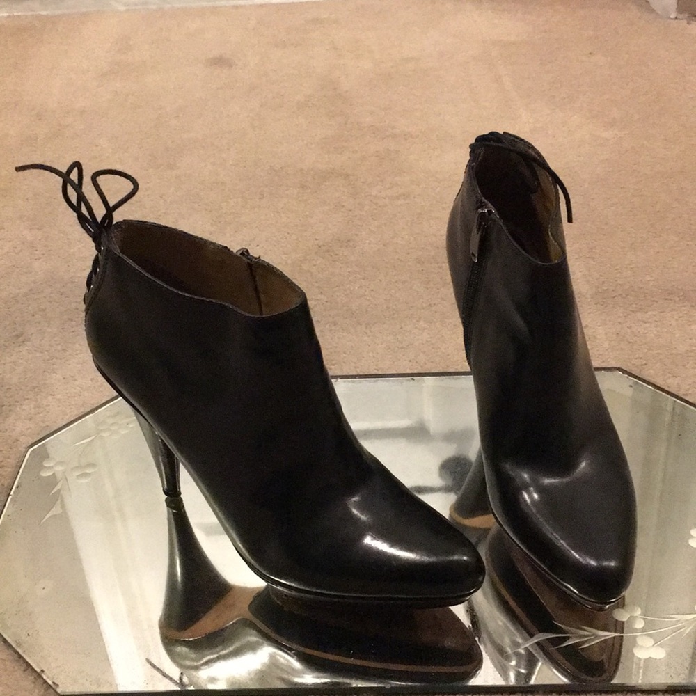 Joan & David genuine leather boots